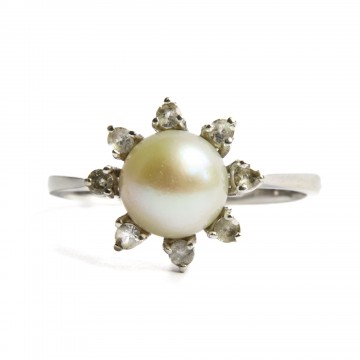 Anello perla e rosette anni 60